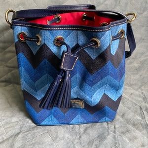 Dooney & Bourke Bag